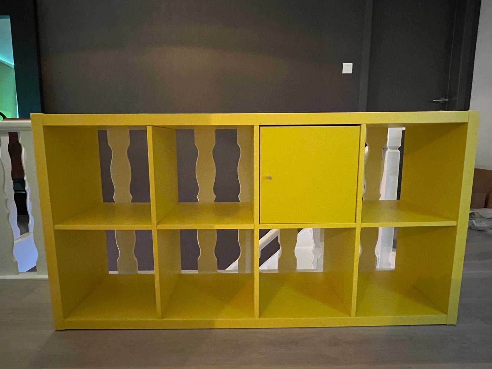 Kallax geel, 25 à 50 cm, Avec porte(s), Moins de 150 cm, Comme neuf