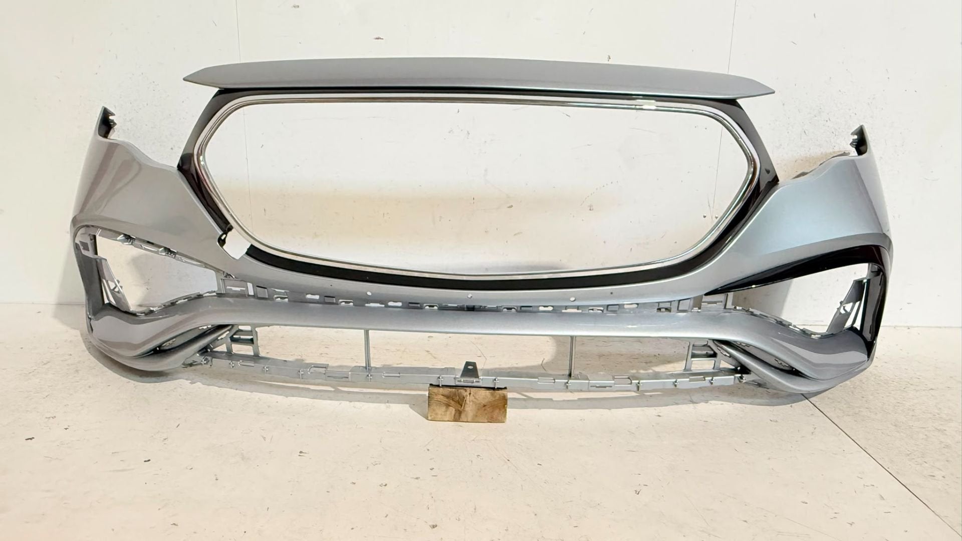 Pare-chocs avant Mercedes-Benz Classe E W214 AMG A2148859701, Mercedes-Benz AG, Pare-chocs, Mercedes-Benz, Utilisé