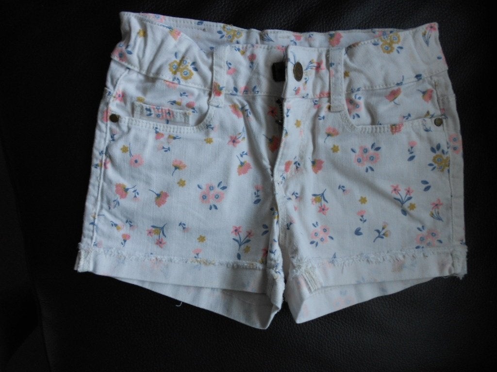 Short TAO taille 116, Pantalon, Enlèvement ou Envoi, Tape à l´oeil - Tao, Utilisé