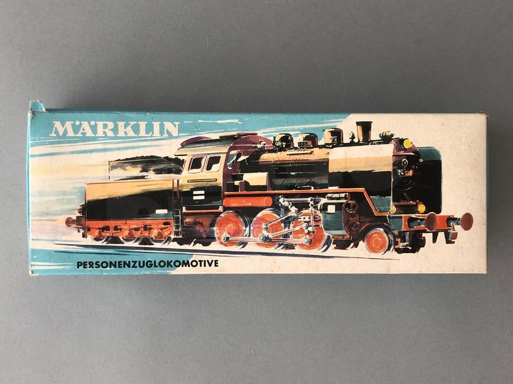 Märklin HO 3003 - Locomotive à vapeur BR 24 + Tender, Enlèvement ou Envoi, Comme neuf, Locomotive, Märklin