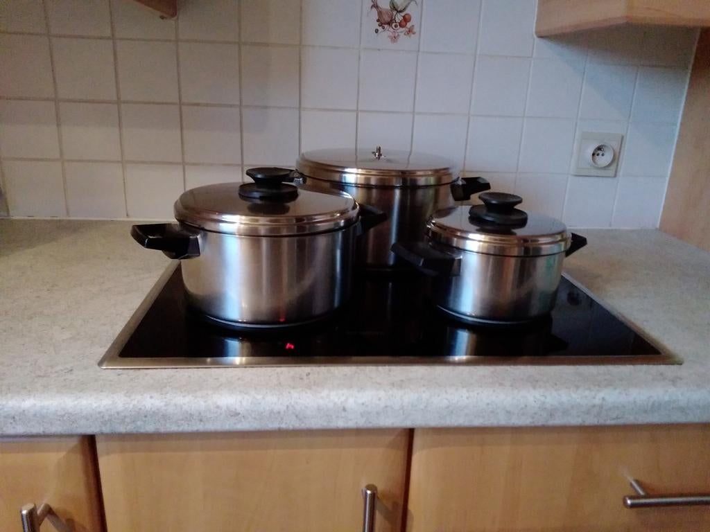 3 delige kookpotten set van demeyere, Ophalen