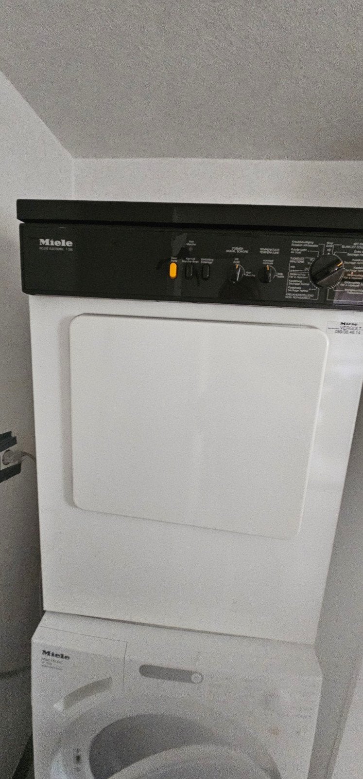 Droogkast Miele, Ophalen