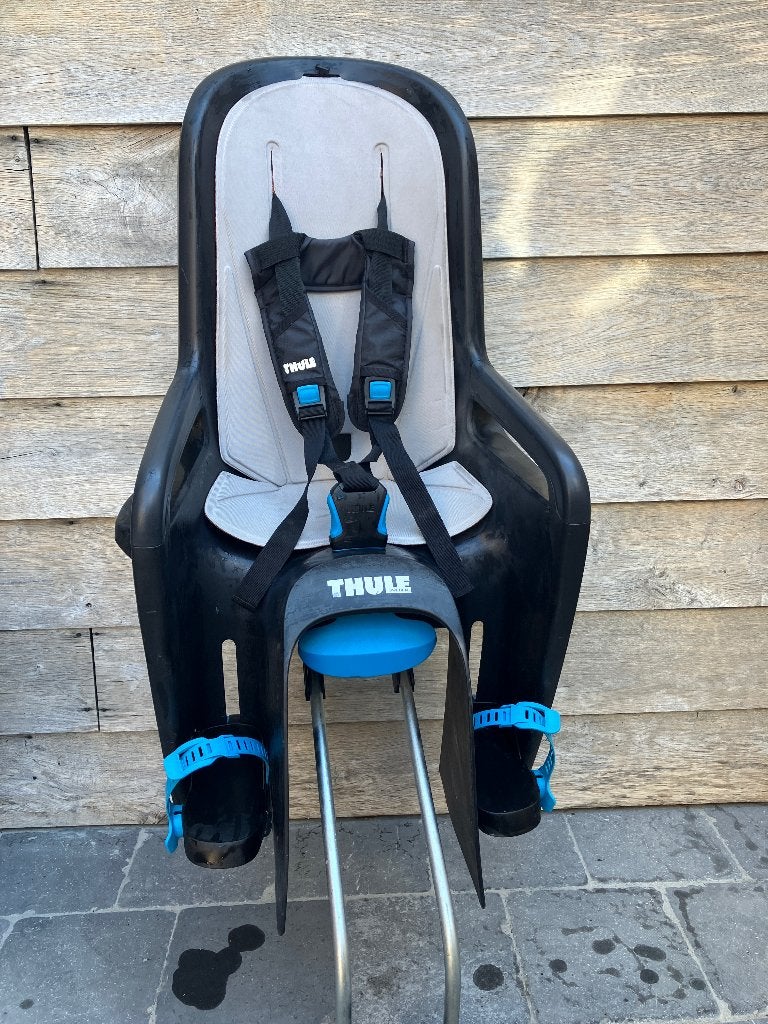Fietsstoel thule, Fietsen en Brommers, Ophalen, Gebruikt, 9 t/m 36 kg, Achterzitje
