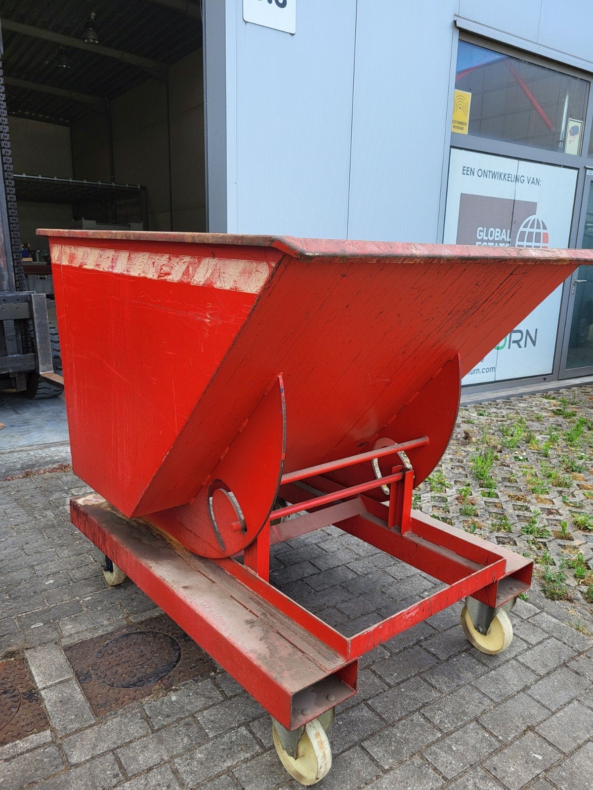 Kipcontainer op ertalon wielen., Bricolage & Construction, Conteneurs, Enlèvement
