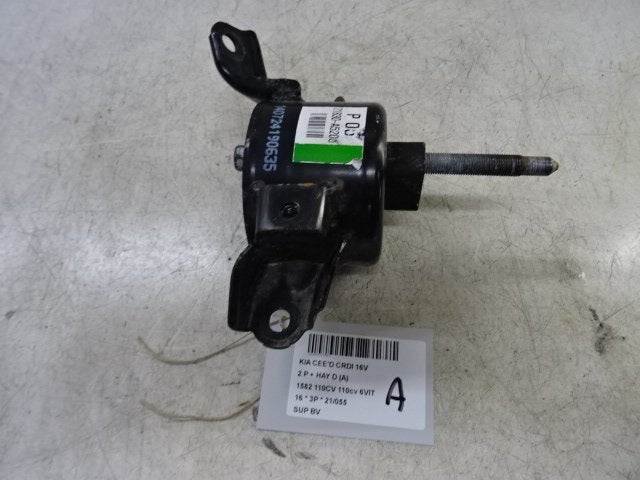 SUPPORT BOITE DE VITESSES Kia Pro cee'd (JDB3) (21830A5200), Kia, Mevr. I. Hauben, Utilisé, Rue de l'Espoir 34 34
4030  GRIVEGNÉE, BE