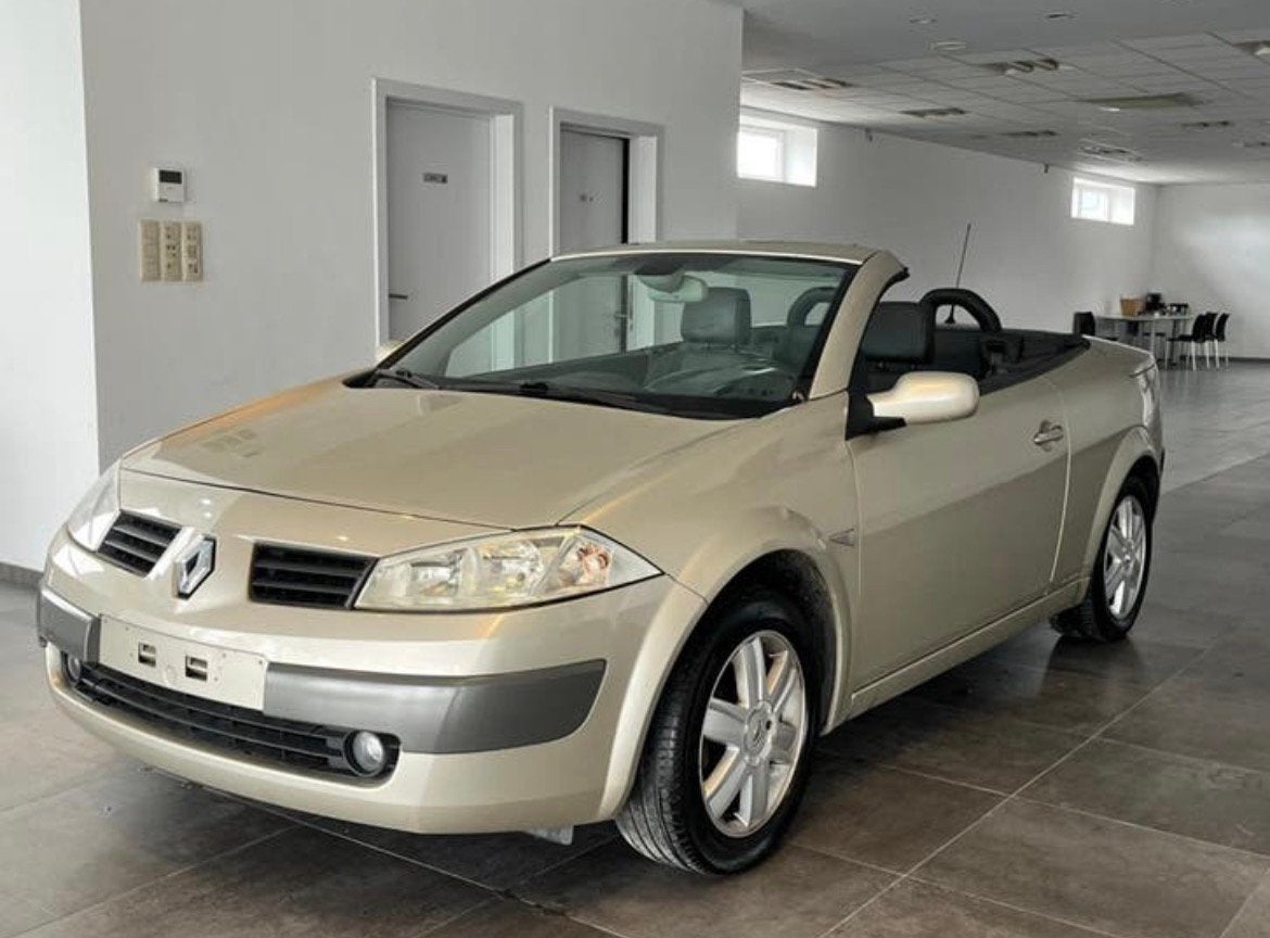Renault Mégane Cabrio 1.6 Benzine – Perfecte Zomerwagen, Autos, Renault, Achat, Attache-remorque, Entreprise, Boîte manuelle