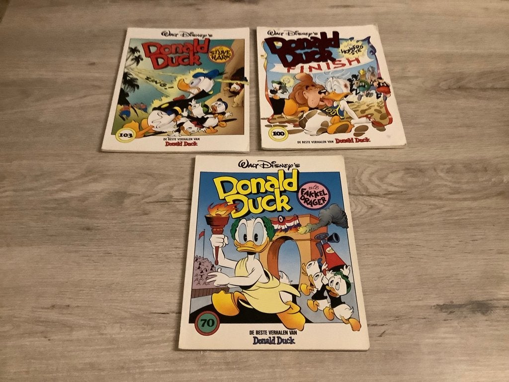 Walt Disney Donald Duck verschillende strips (1992-2000), Boeken, Walt Disney, Ophalen of Verzenden, Zo goed als nieuw, Meerdere stripboeken