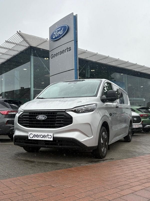 Ford Transit Custom, Auto's, Ford, Stof, Zwart, 4 cilinders, Plug-in hybride