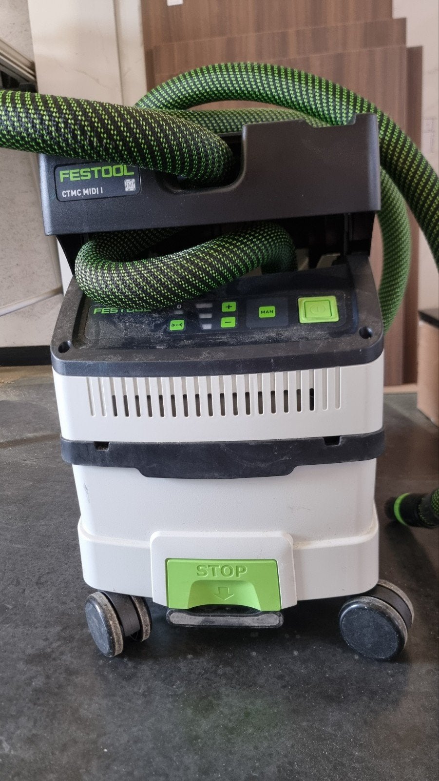 Festool Midi stofzuiger, Enlèvement