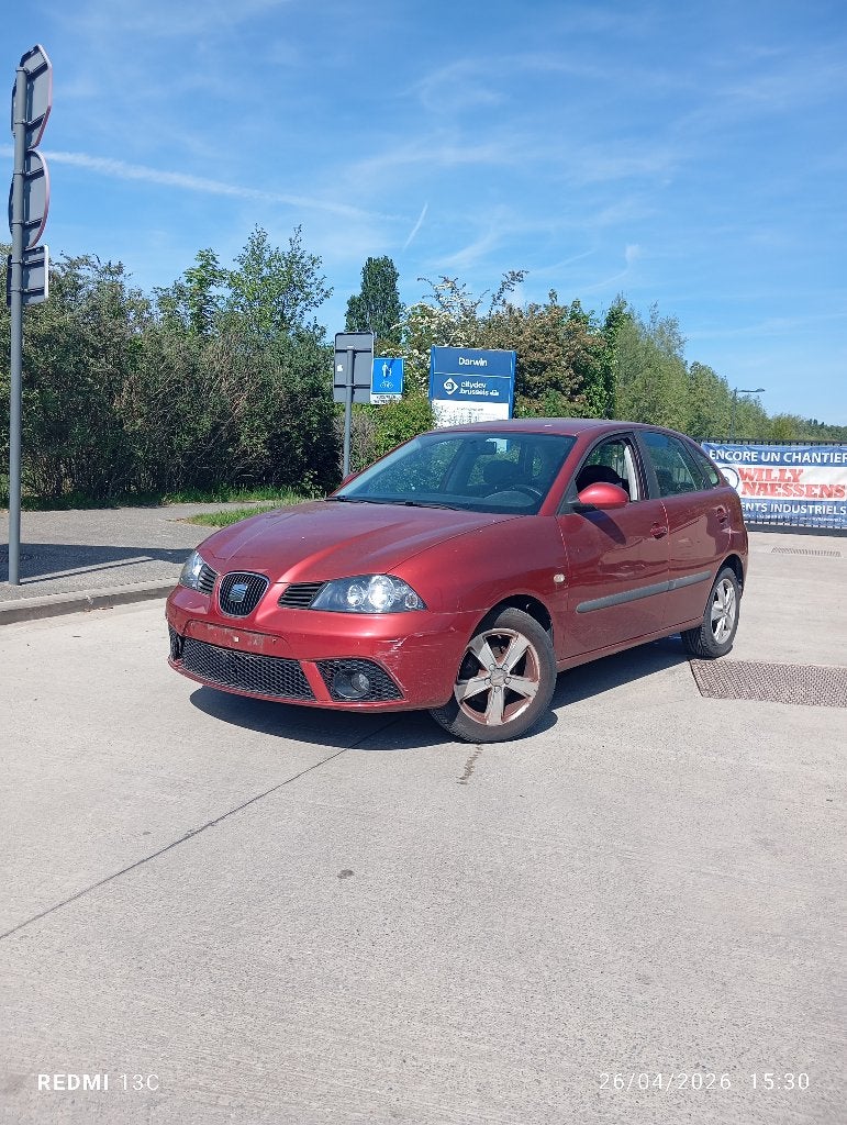 Seat Ibiza automatique, 74.000km, 1.4 essence, 2007, Achat, Ibiza, 5 portes, 5 places