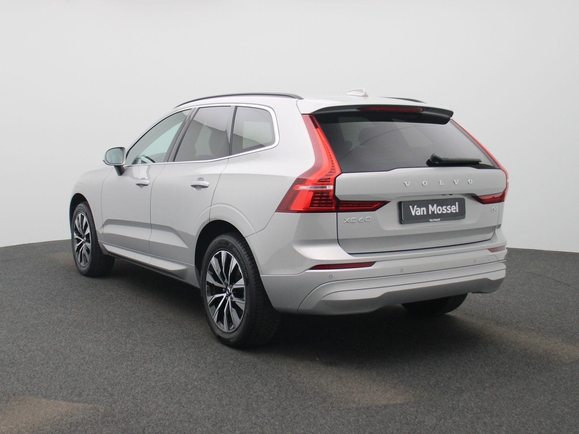 Volvo XC60 B4 P Geartronic Core CAMERA | LED | APPS | NAVI, Auto's, Volvo, 197 pk, Gebruikt, 4 cilinders, 5 deurs