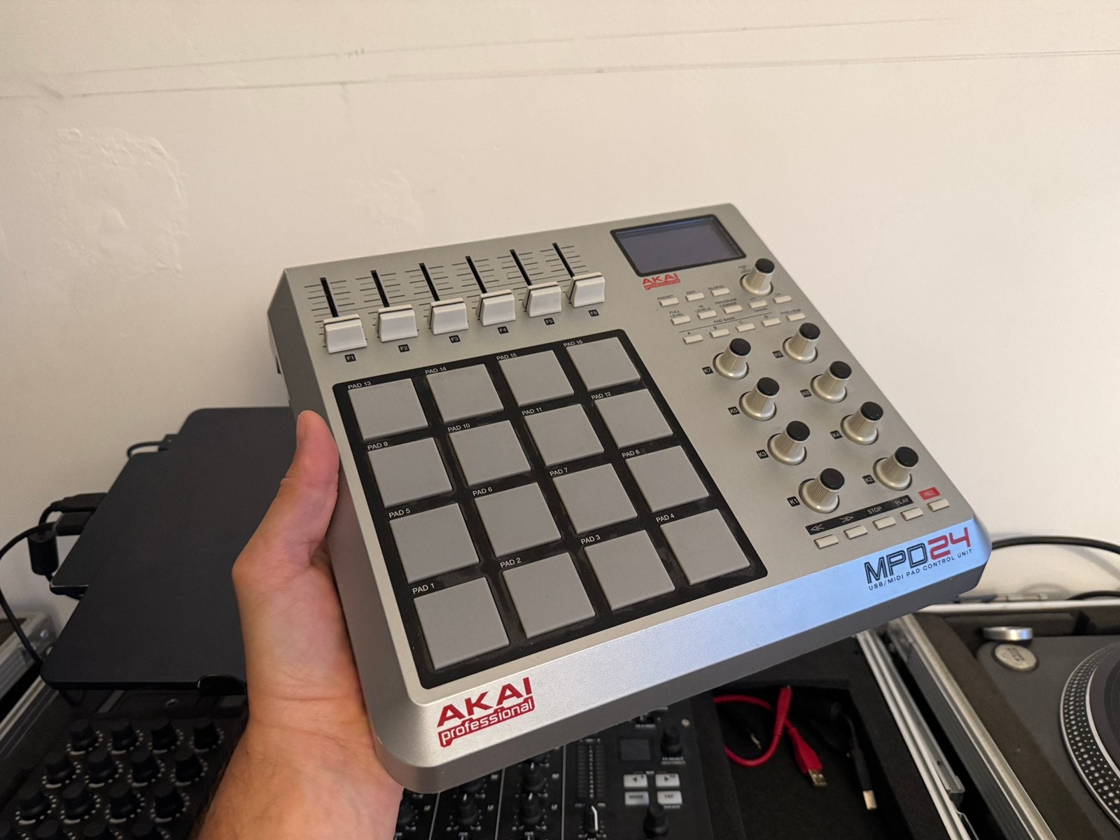 Akai MPD24, Ophalen of Verzenden, Gebruikt