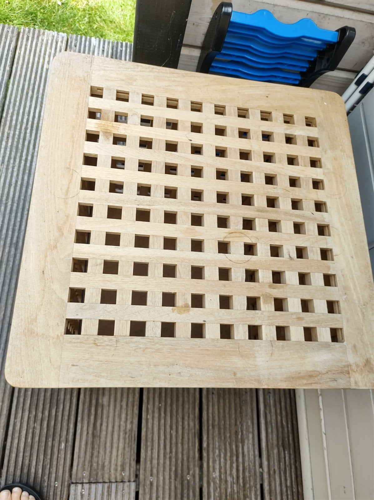 Kubus Ikea, Enlèvement