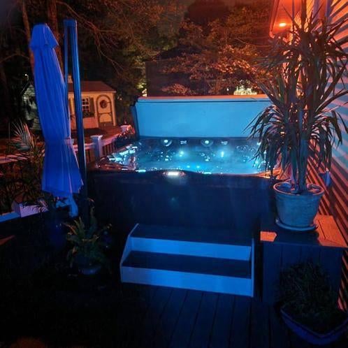 Neuf Jacuzzi 5pers/120jets+musique+5pompes+Bluetooth, Jardin & Terrasse, Verrières, Neuf, Enlèvement