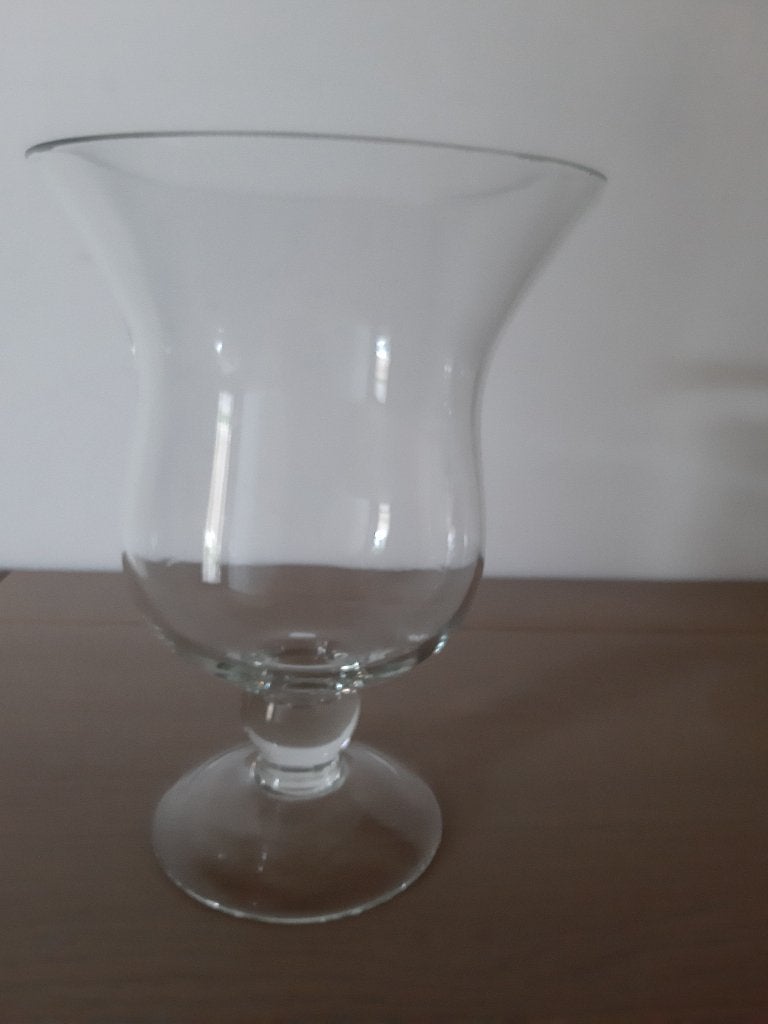 glazen vaas: hoogte 21cm en doorsnede 16cm, Maison & Meubles, Accessoires pour la Maison | Vases, Sur pied, 21 cm, Enlèvement ou Envoi