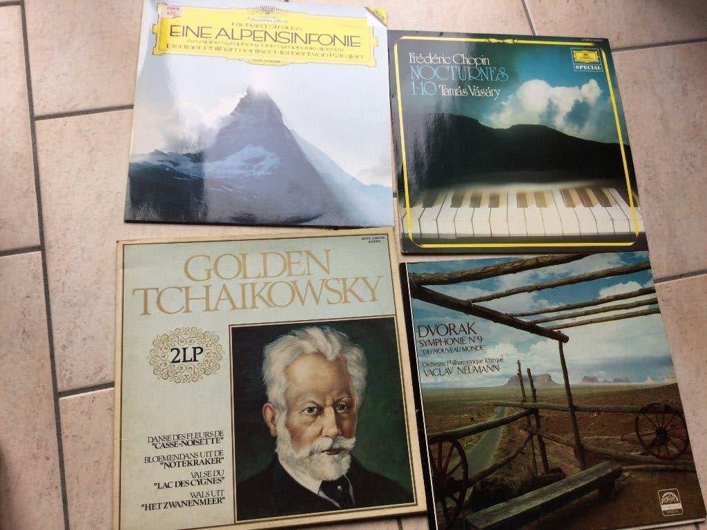33 TOURS:"TCHAIKOWSKY"DVORAK"CHOPIN"STRAUSS, Antiquités & Art, Enlèvement ou Envoi