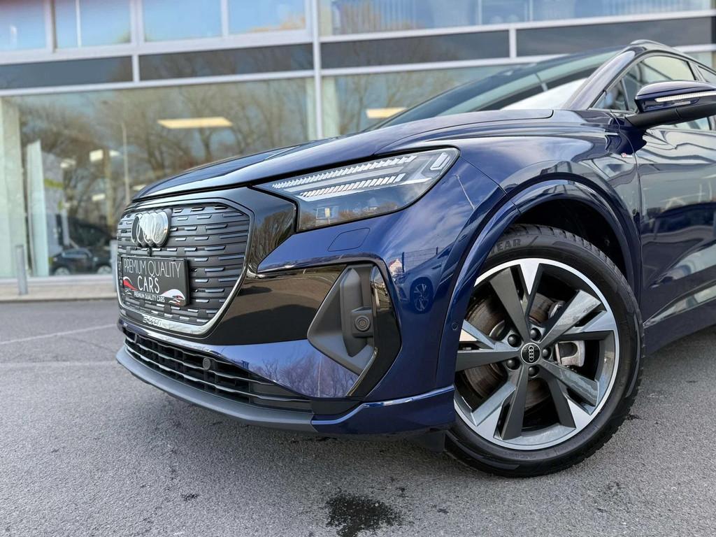 Audi Q4 e-tron 82kWh / S line / LEDER / TREKHAAK / CARPLAY /, Auto's, Audi, Automaat, Gebruikt, https://public.car-pass.be/vhr/f191f9ec-f973-4f68-b8e6-9762ee894cae