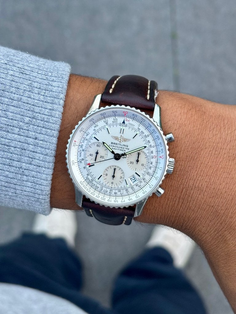 Breitling Navitimer A23322, Ophalen, Leer, Staal, Breitling