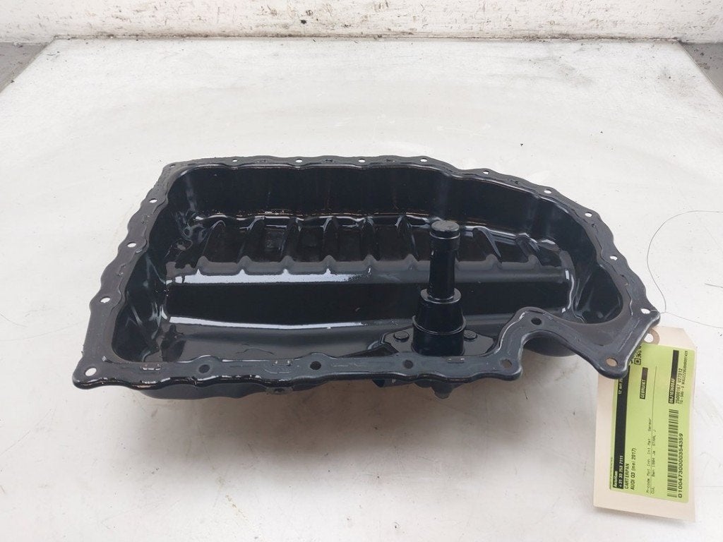 CARTERPAN Audi Q3 (8UB / 8UG) (|06J103600AF|06J103600T|), Info@audi.de, Audi, Audi AG, Gebruikt