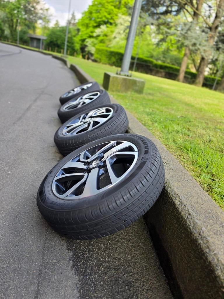 Peugeot 108-wielen, band minder dan 10.000 km, Velg(en)