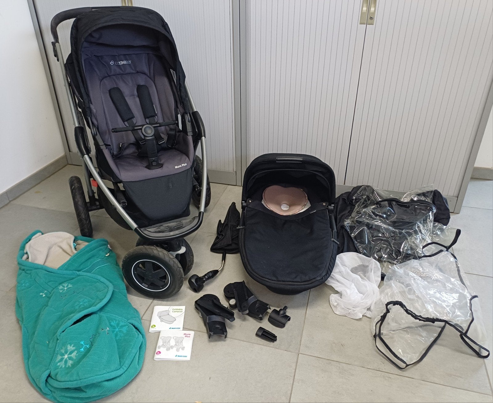 Maxi cosi mura plus, Enlèvement