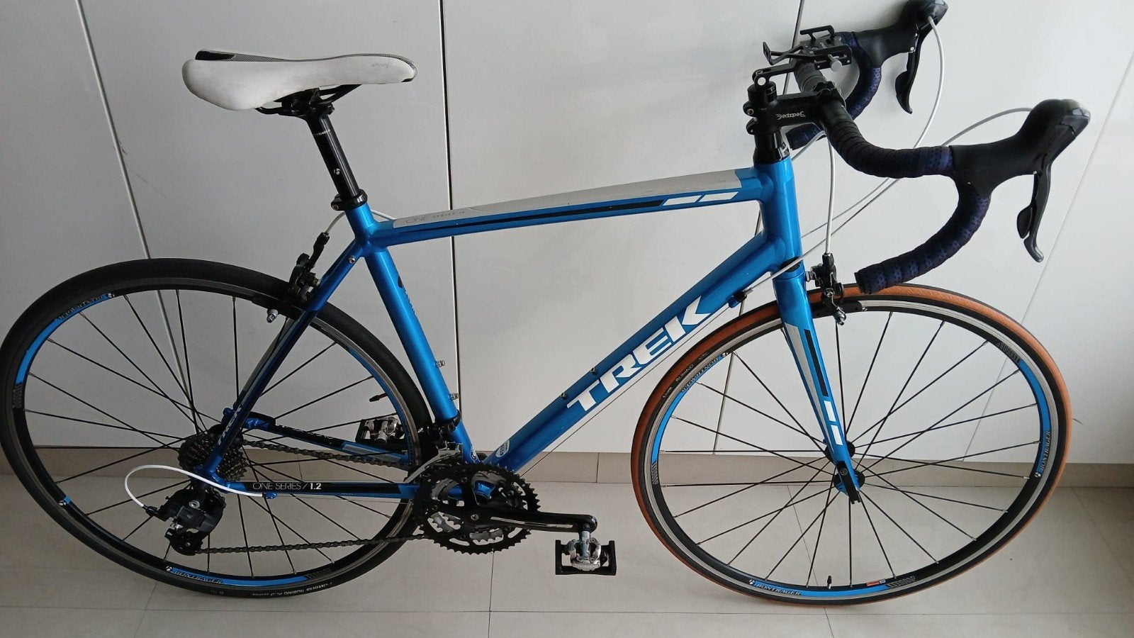trek one serie 1.2 koersfiets, Fietsen en Brommers, Ophalen, Zo goed als nieuw, Aluminium, Overige merken