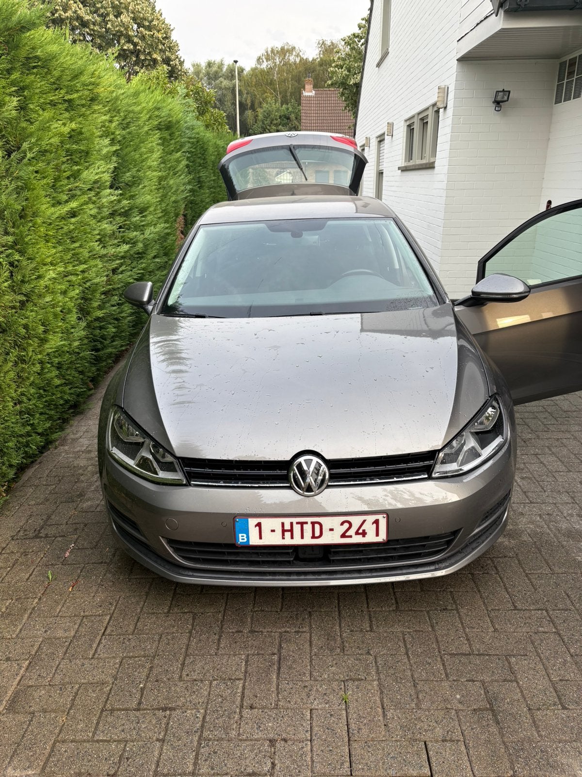 Volkswagen Golf TSI 1.2 - 2014 - 35000 km, Stof, Zwart, 5 deurs, Zilver of Grijs