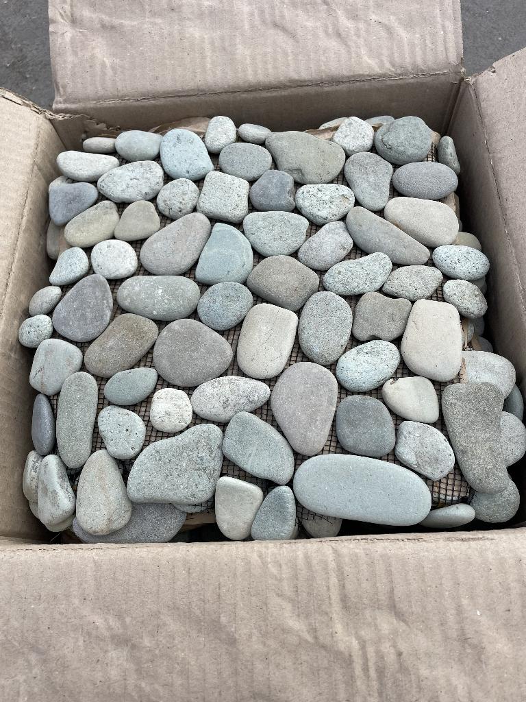 Mozaiek op net 31X34cm; River Stone d’Olive Terra – verde, Doe-het-zelf en Bouw, Ophalen, Overige materialen, Zo goed als nieuw