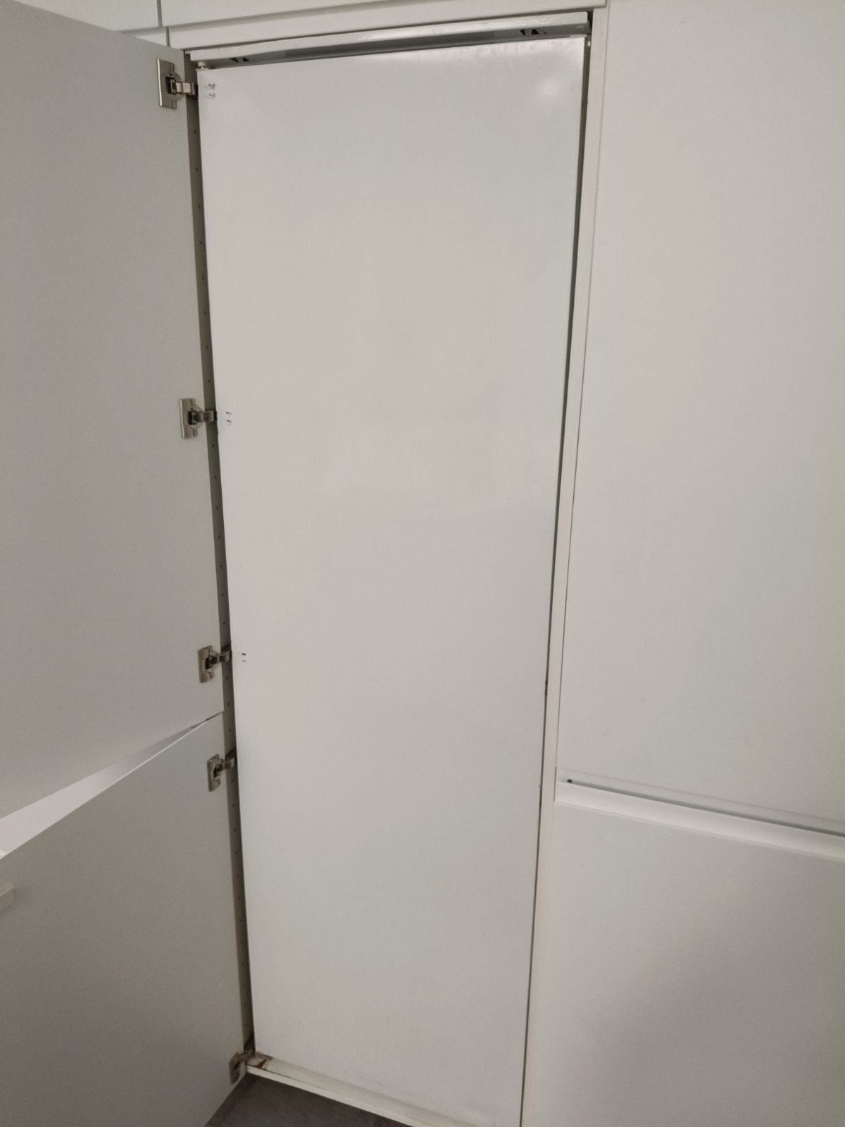 CONGÉLATEUR ENCASTRÉ AEG, Moins de 60 cm, Congélateur, Enlèvement, Utilisé