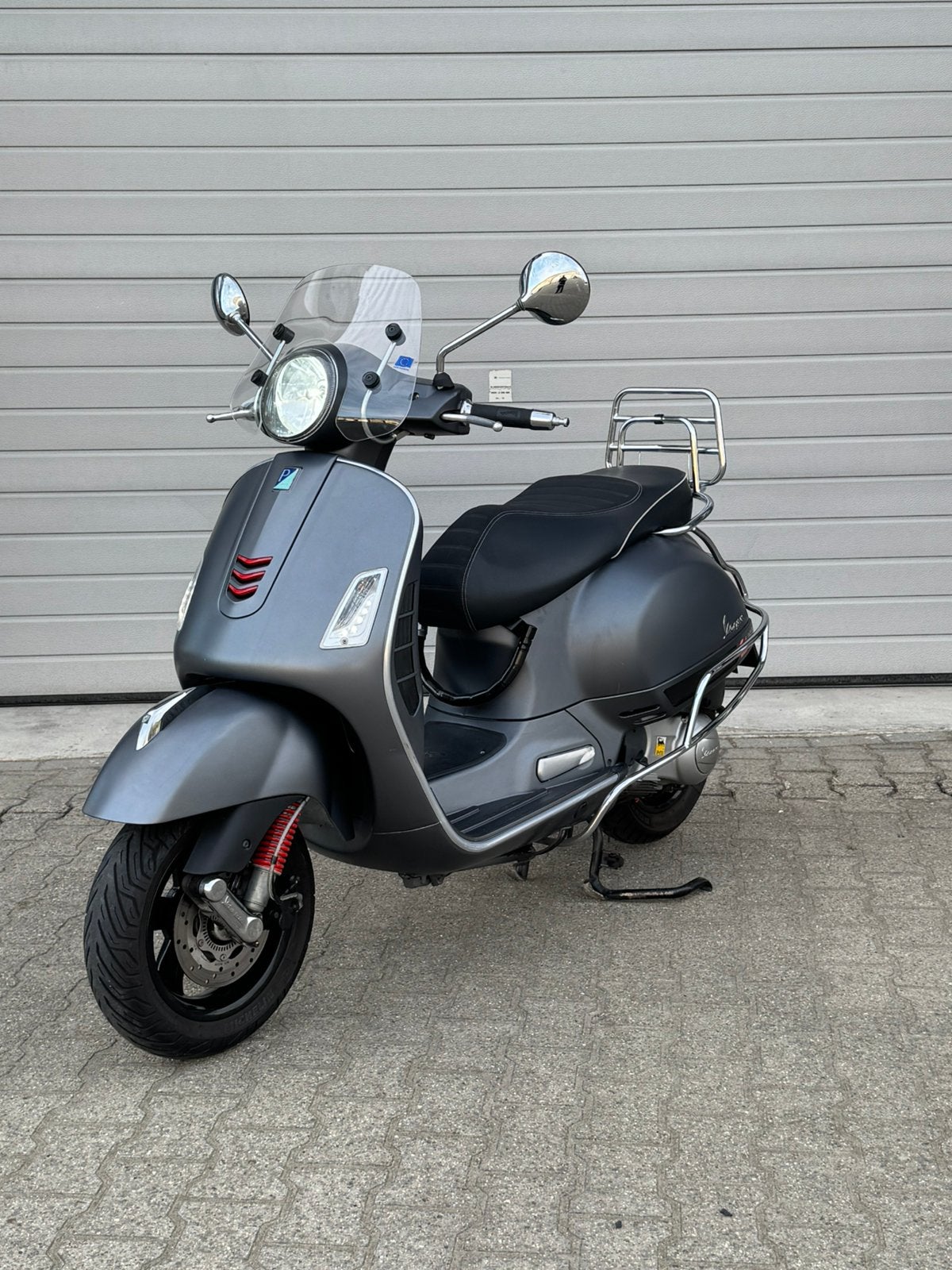 Vespa GTS 300, Vélos & Vélomoteurs, Scooters | Marques Autre, Enlèvement, Comme neuf