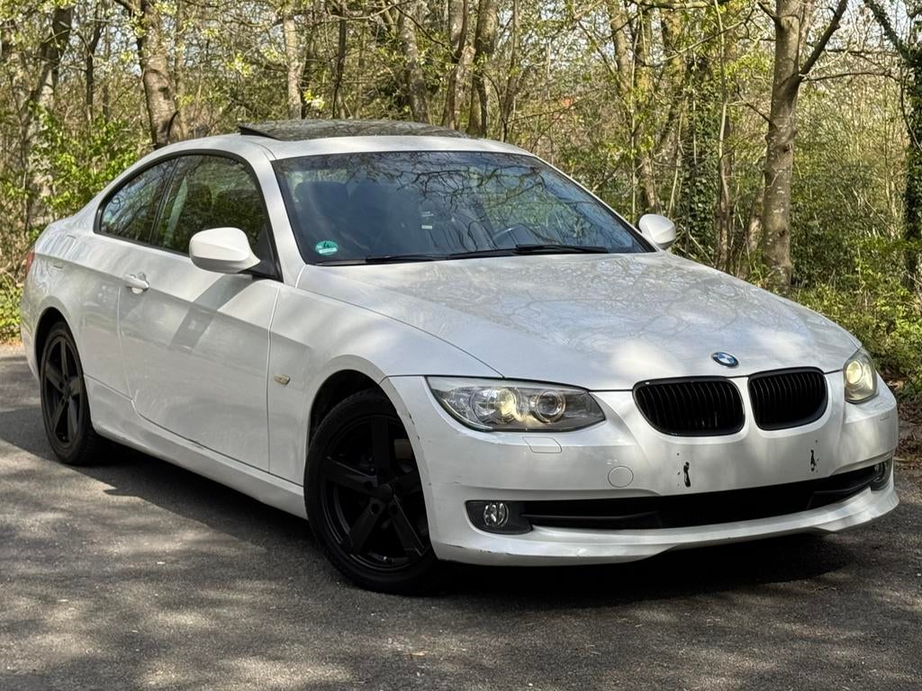 Bmw 320D E92 Face Lift, Auto's, Automaat, Euro 5, Zwart, Wit