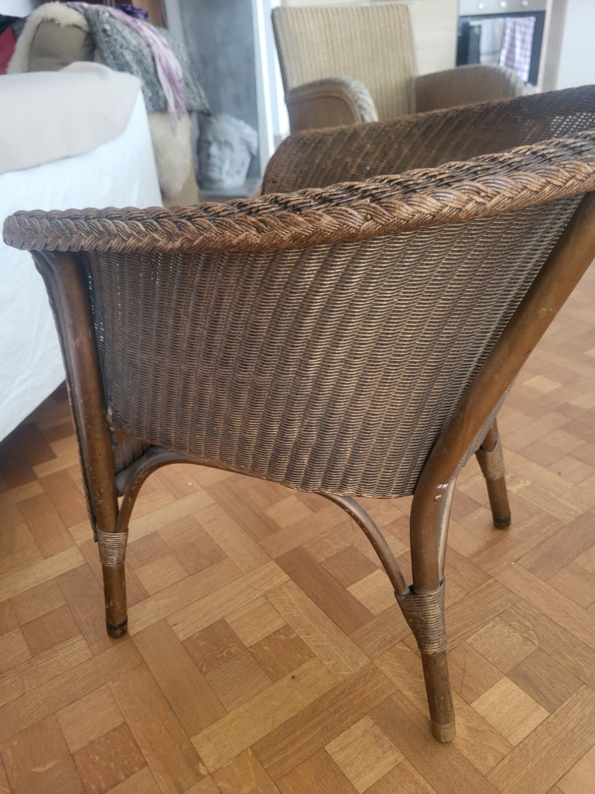 Lloyd Loom, Ophalen