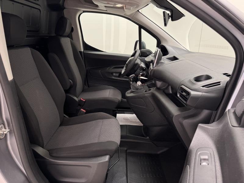 Peugeot Partner 1.6B-HDi L1 STD Light Premium GPS|CARPLAY|PD, Argent ou Gris, Achat, Euro 6, Boîte manuelle
