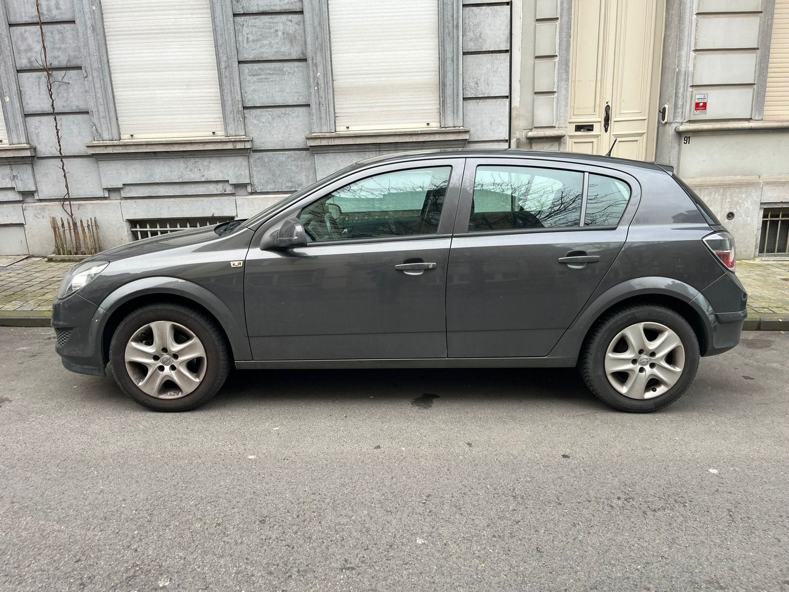 Oepl astra 1.6 essence 138000 km 02/2012 euro5, Autos, Achat, Boîte manuelle, 5 portes, Electronic Stability Program (ESP)