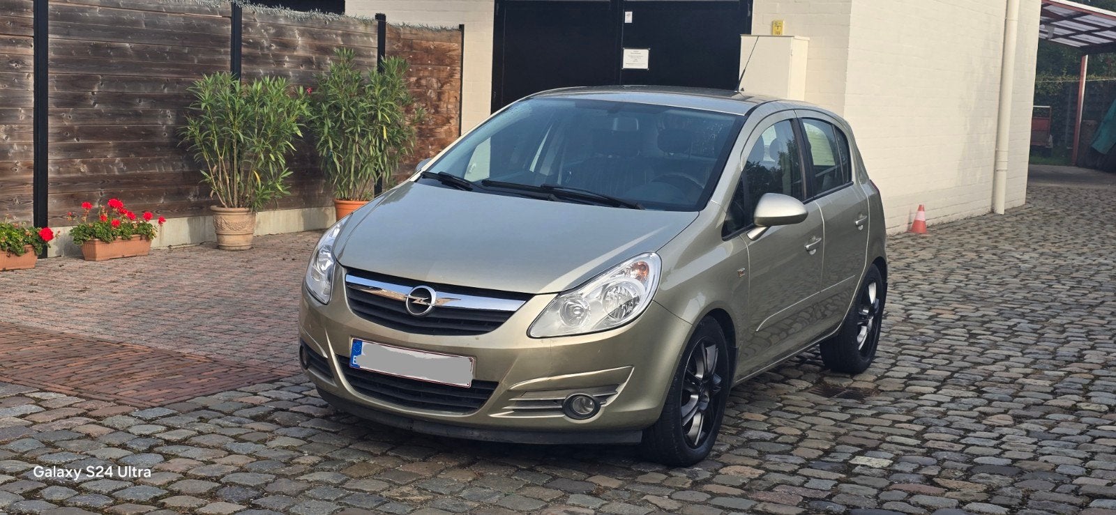 Opel Corsa 1.4 i Gekeurd+Car-Pass 143000 km,bw 2007,Euro4, Stof, 82 kW, Overige kleuren, 5 deurs