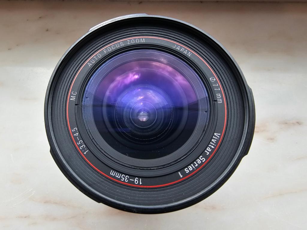Objectif Vivitar 19-35mm pour Canon