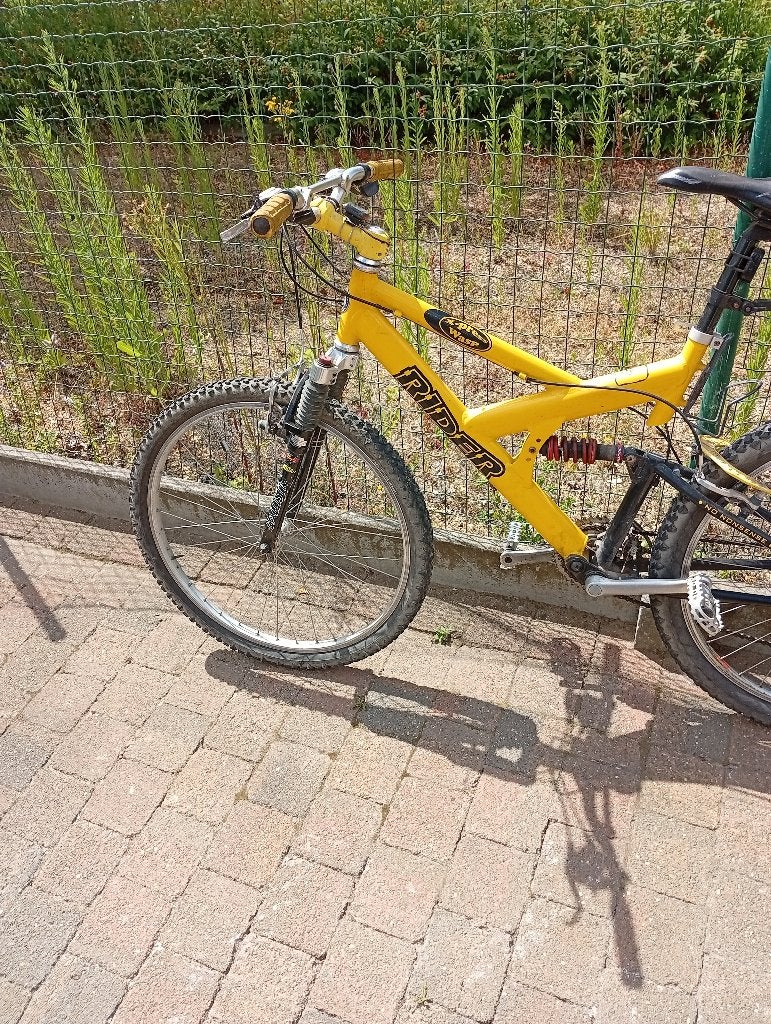 Mountainbike rider, Vélos & Vélomoteurs, Vélos | VTT & Mountainbikes, Autres marques, Comme neuf, Enlèvement, VTT tout suspendu