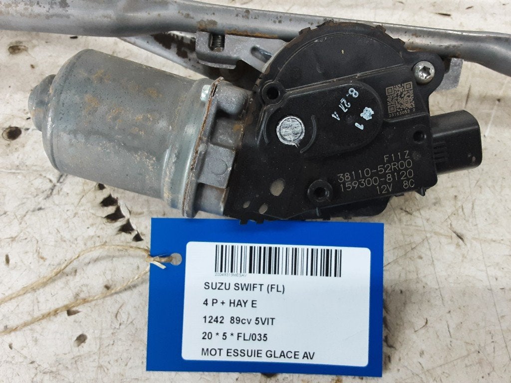 MOTEUR ESSUIE-GLACE AVANT Swift (ZC / ZD) (3811052R00), Suzuki-Allee 7
64625  Bensheim, DE, Suzuki Deutschland GmbH, Kontakt@suzuki.de