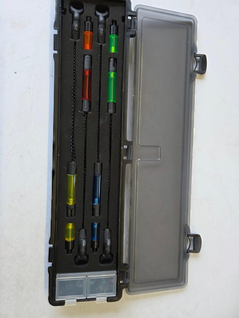 Nieuwe hangers, Ophalen