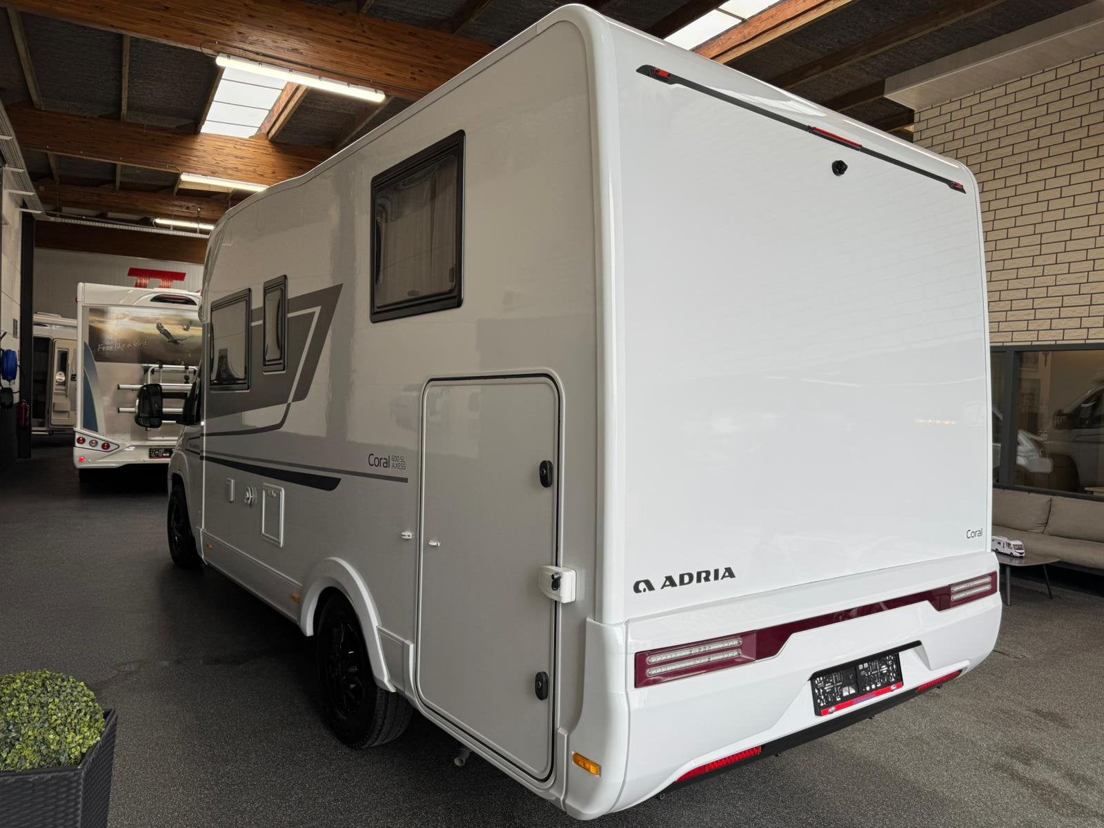 Citroën Jumper Adria Coral 600 SL Axess, Caravanes & Camping, Camping-cars, Jusqu'à 4, Boîte manuelle, Douche, Diesel