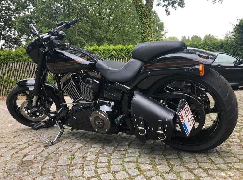Harley-Davidson cvo breakout, Motoren, Motoren | Harley-Davidson, 2 cilinders, Particulier, Meer dan 35 kW
