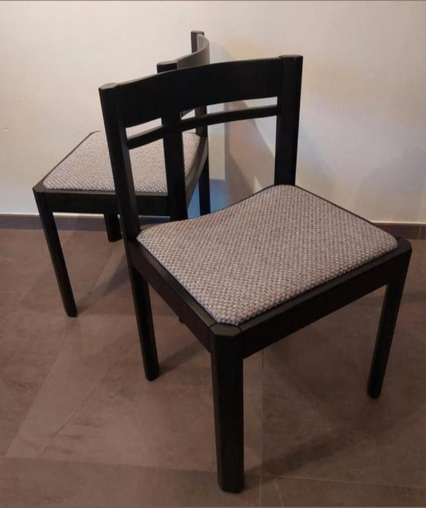 Een set van 6 mooie brutalist vintage stoelen, zwart gebeits, Ophalen, Zwart, Stof