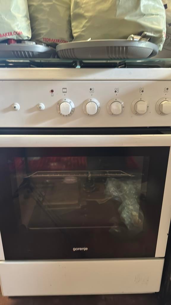 Gas  fornuis, Elektronische apparatuur, Ophalen of Verzenden, Zo goed als nieuw, Gas