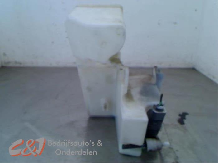 Ruitensproeiertank voor van een Volkswagen Transporter, Auto-onderdelen, Gebruikt, -, -, Ophalen of Verzenden