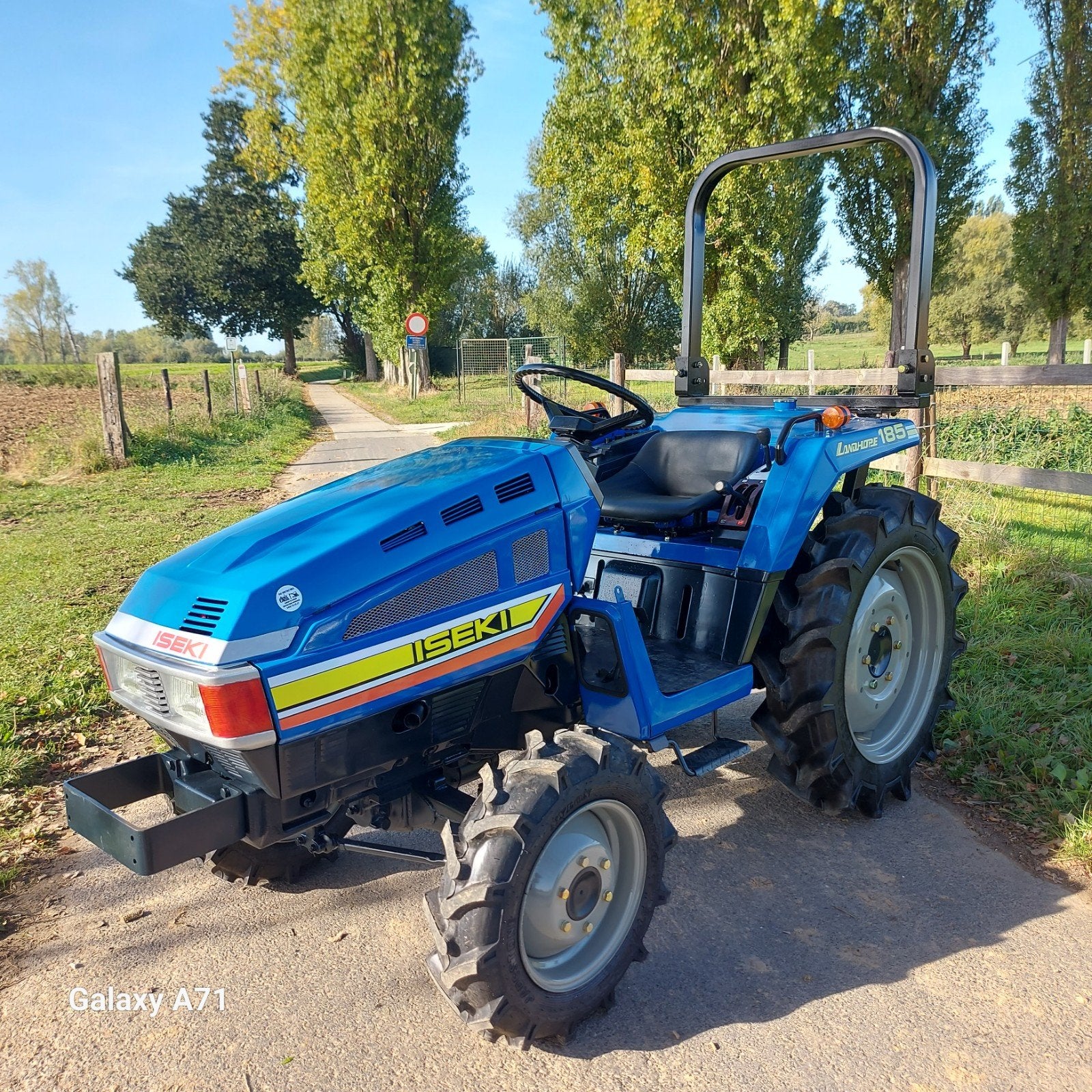 compleet gereviseerde minitractor iseki 21pk 4x4 servo!, Zakelijke goederen, Ophalen