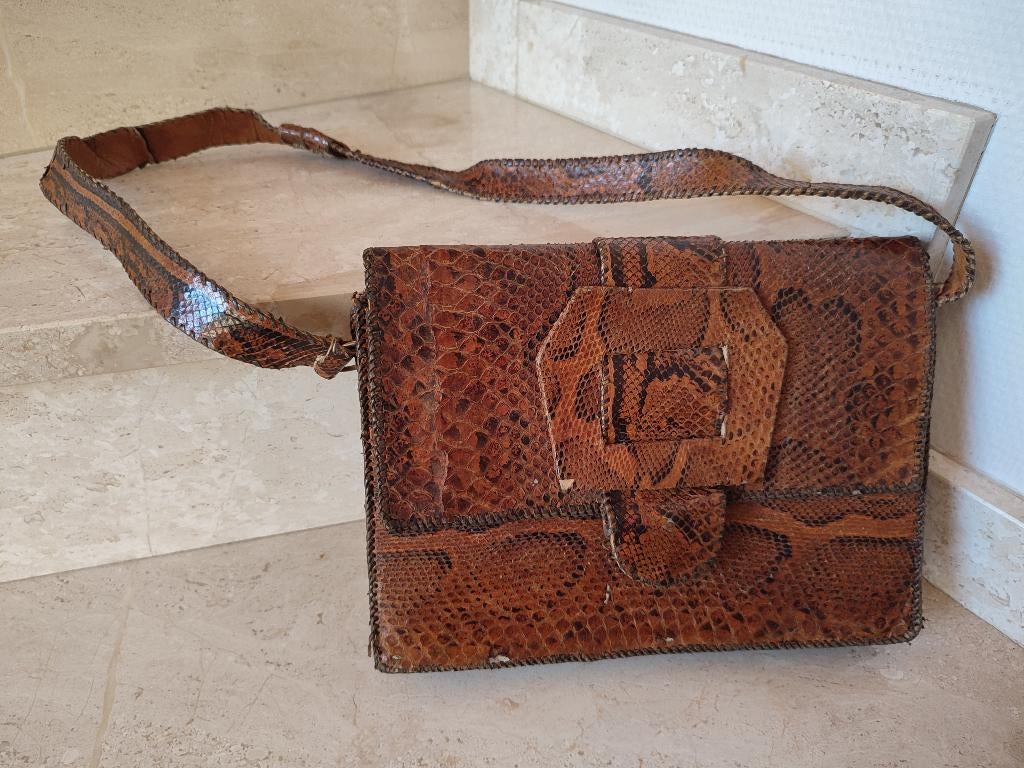 Handtassen, krokodillenleer (bruin) of slangenleer (zwart), Handtassen en Accessoires, Tassen | Damestassen, Ophalen, Gebruikt