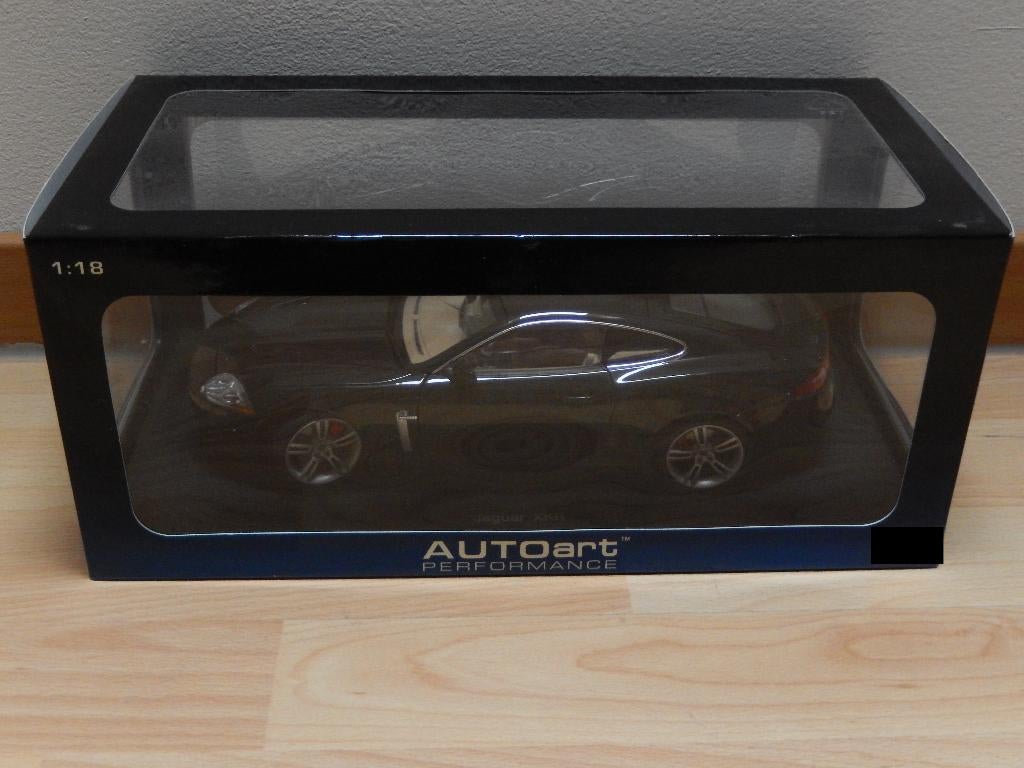 Jaguar XKR 1/18 Autoart, Hobby & Loisirs créatifs, Voitures miniatures | 1:18, Neuf, Voiture, Autoart, Enlèvement ou Envoi