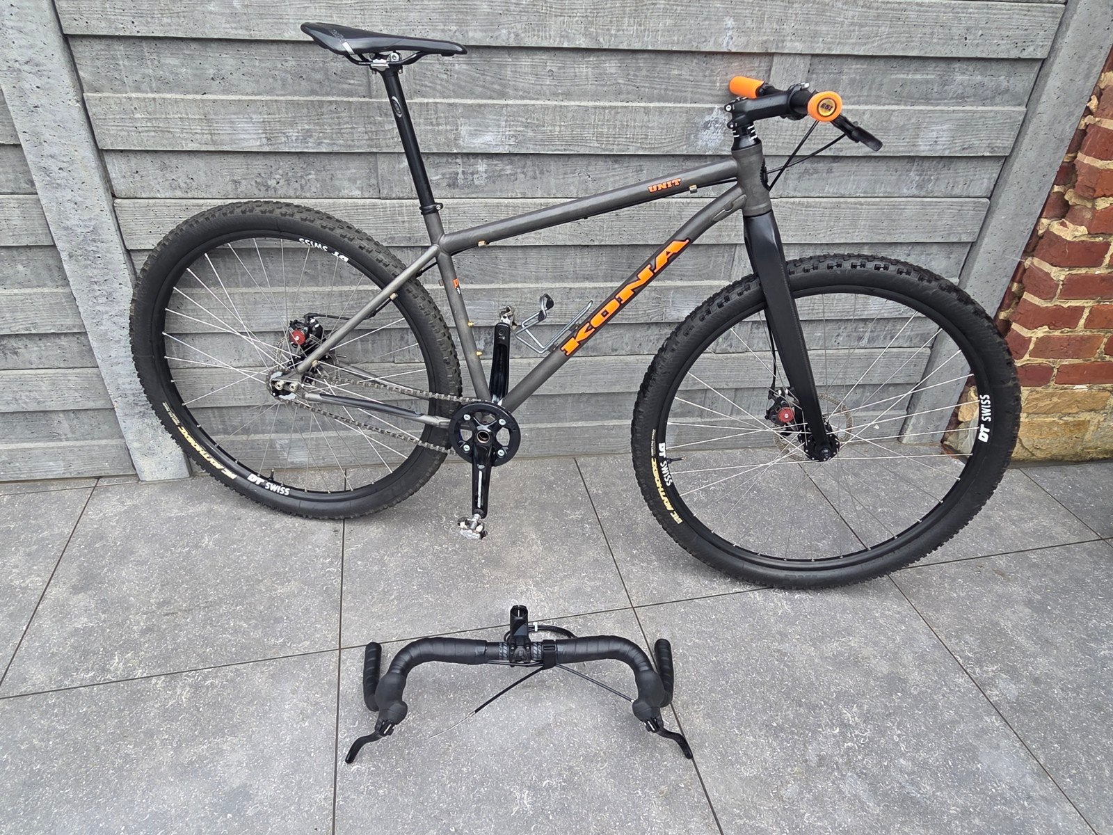 kona unit, Vélos & Vélomoteurs, Enlèvement