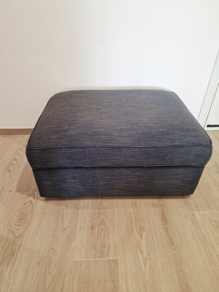 Ikea - Kivik - Repose-pieds avec rangement - Gris foncé, Comme neuf, Enlèvement, 50 à 75 cm, Rectangulaire