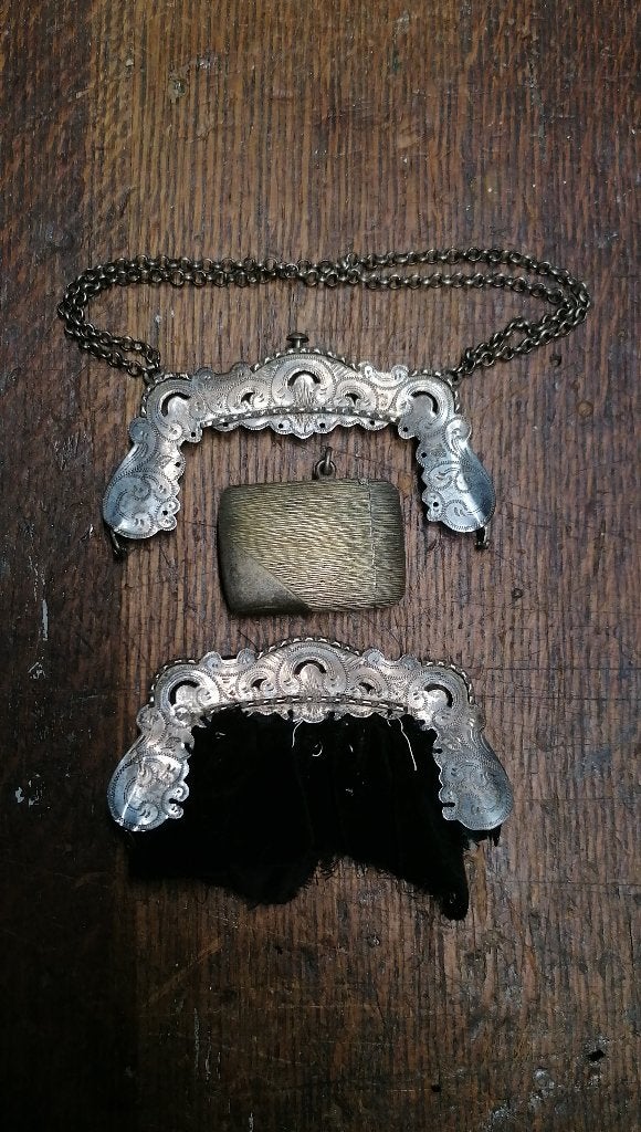 Vintage baltas en portemonnee, Verzamelen, Complete verzamelingen en Collecties, Verzenden